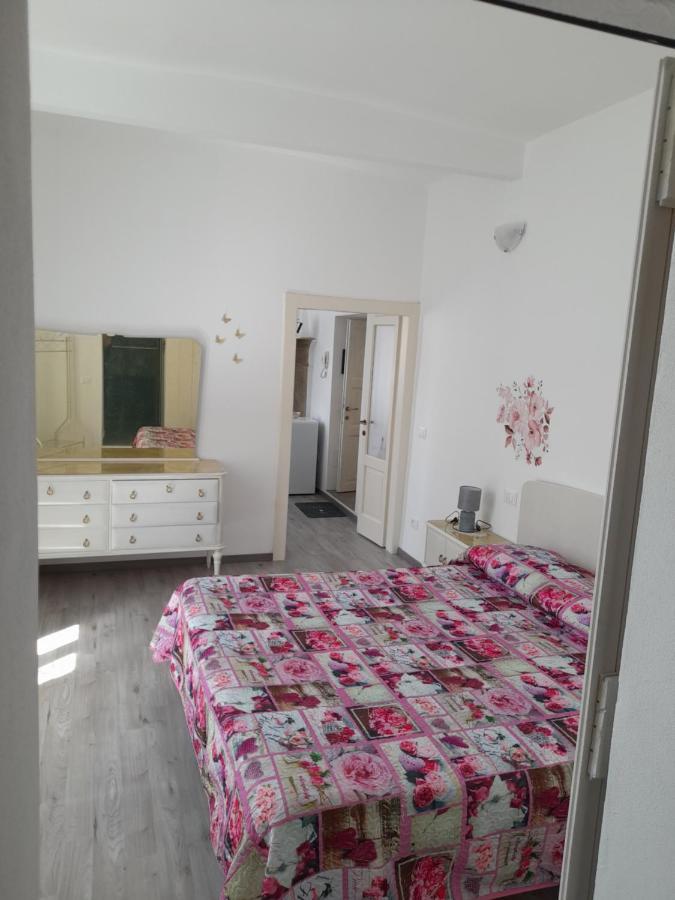 לצנו Lescen White Residence - Swimming Pool מראה חיצוני תמונה