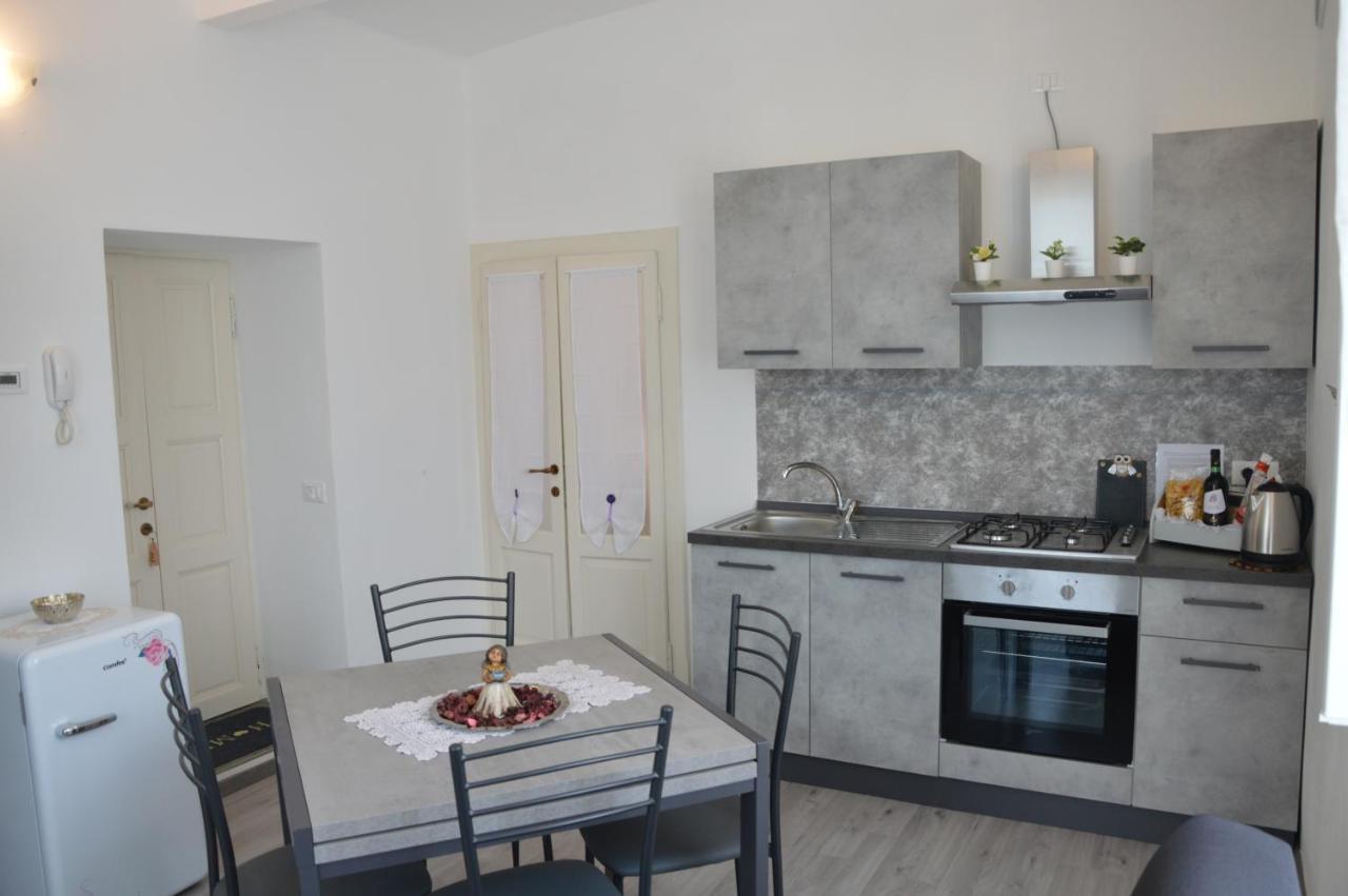 לצנו Lescen White Residence - Swimming Pool מראה חיצוני תמונה